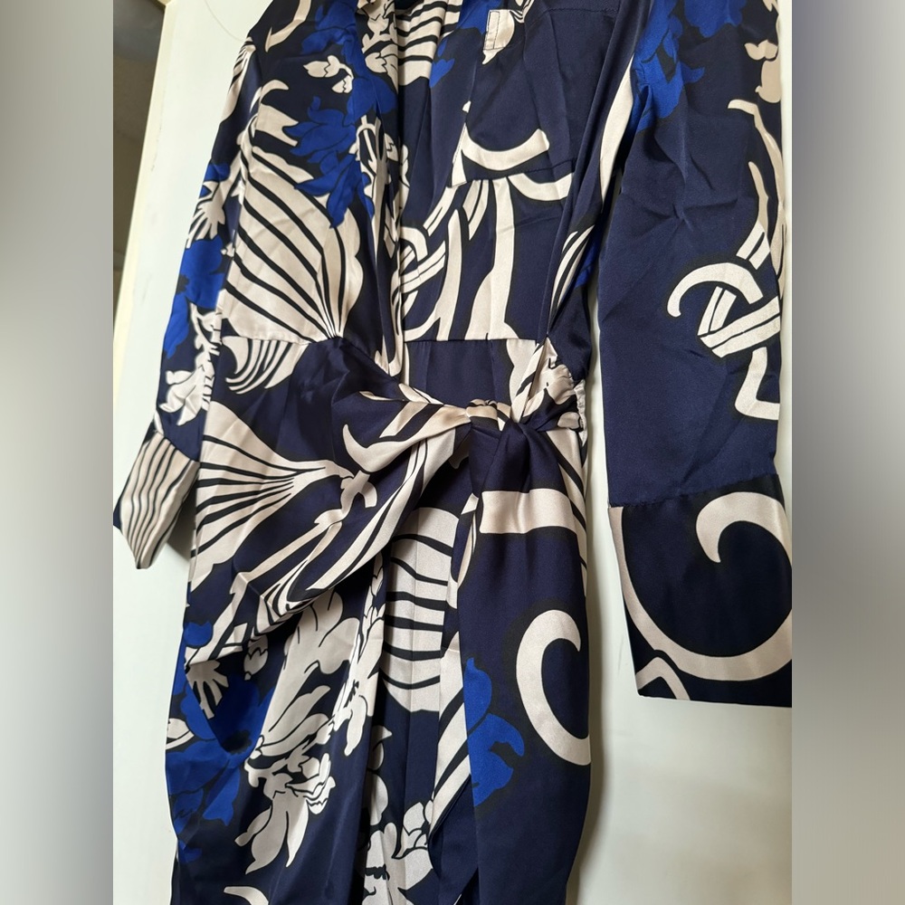 PRINTED SHIRT DRESS - Picture 2 of 6